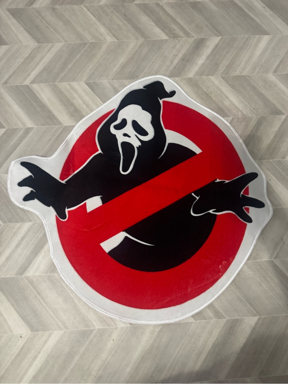 Ghostface 'No Ghosts' Round Logo Mat - Red & Black
